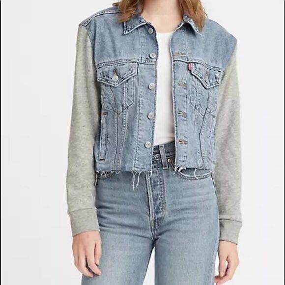 LEVI’S ExBoyfriend Trucker Jacket Medium Wash Grey Sweatshirt Sleeve Frayed Coat - Picture 1 of 7